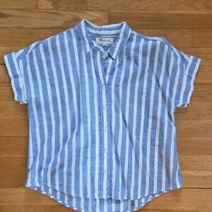 Madewell Blue & White Striped Cropped Short Sleeve Button Up Shirt